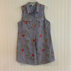 BCBGeneration striped, sleeveless dress with embroidered flowers SIZE MEDIUM